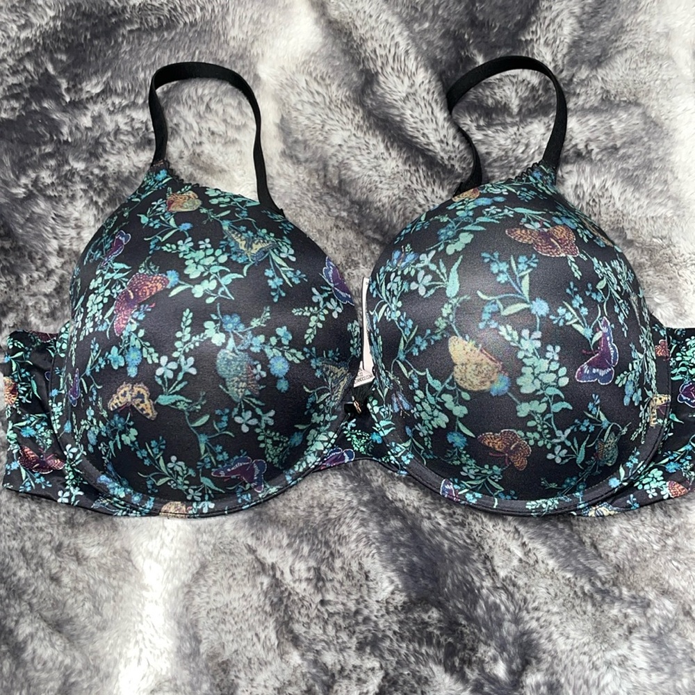 40D Victoria’s Secret BODY BY VICTORIA Perfect shape